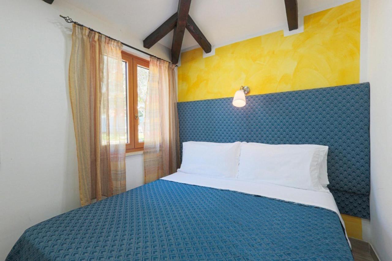 เรอแล อิล ฟรันโตโย Aparthotel มัสซาลูเบรนเซ ภายนอก รูปภาพ